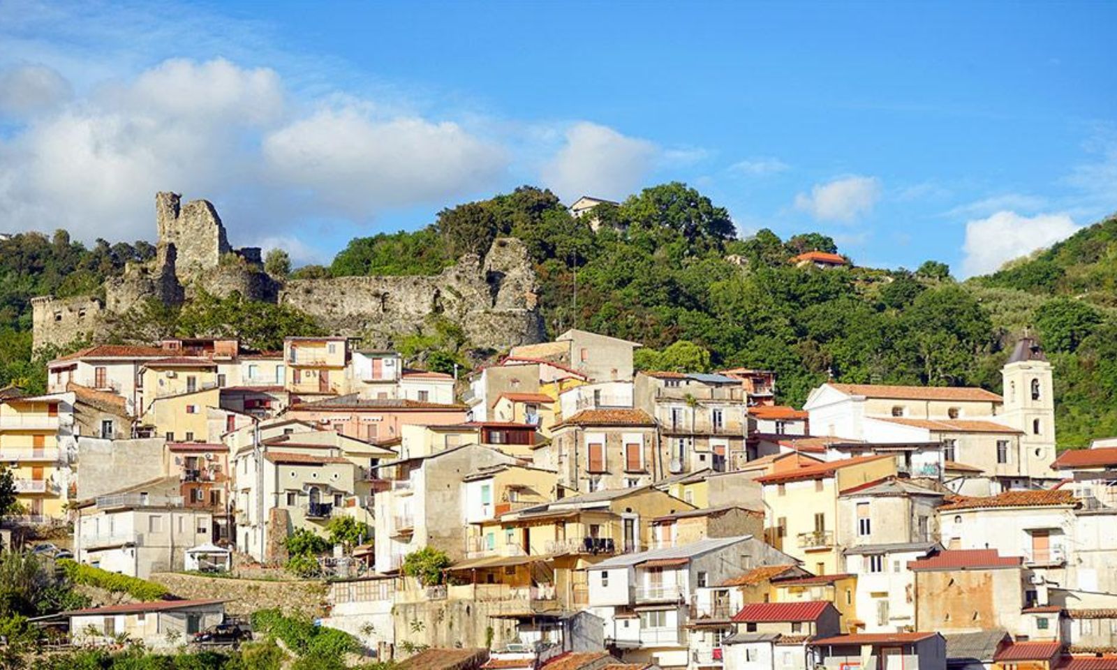 La strada dell’olio: itinerario tra sapori e tesori dal borgo di Nicastro a Lamezia Terme